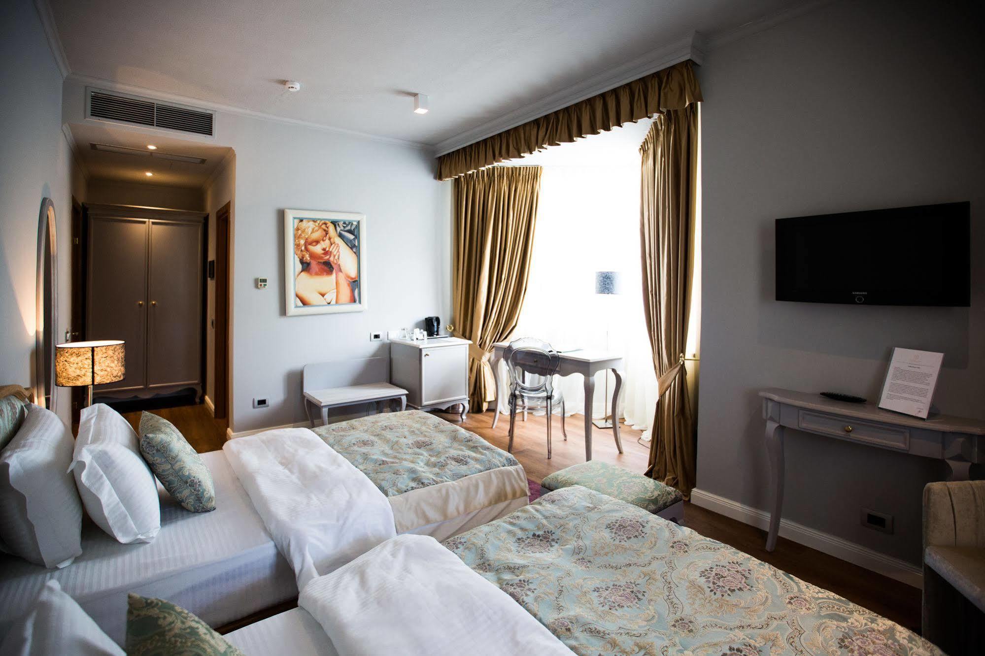 Classic 4* Tirana